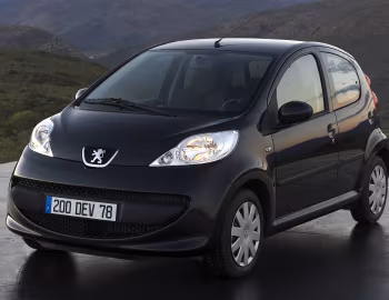 Peugeot 107 5-door [Worldwide] '2005–08