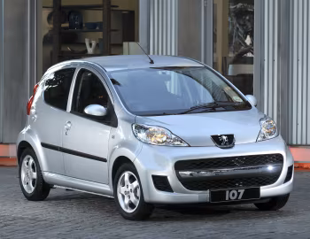 Peugeot 107 5-door [South Africa] '04.2010–01.2012