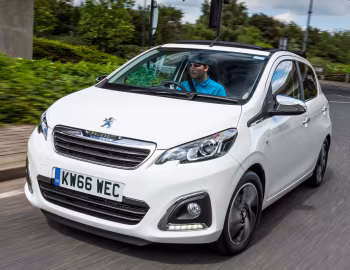 Peugeot 108 TOP! 5-door [UK-spec] '2014–21