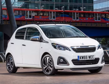 Peugeot 108 TOP! 5-door [UK-spec] '2014–21