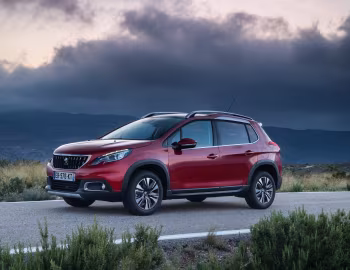 Peugeot 2008 [Worldwide] '2016–19