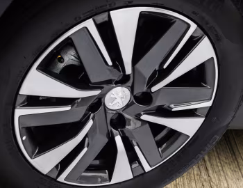 Peugeot 2008 [Latam] '2022–23