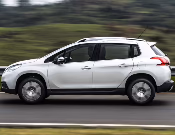 Peugeot 2008 [Latam] '2015–19