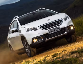 Peugeot 2008 [Latam] '2015–19