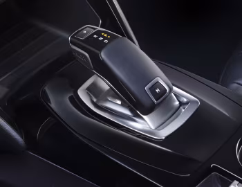 Interior Peugeot 2008 [China] '2020–23
