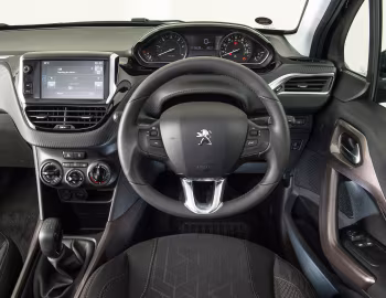 Front Panel Peugeot 2008 [UK-spec] '2013–16