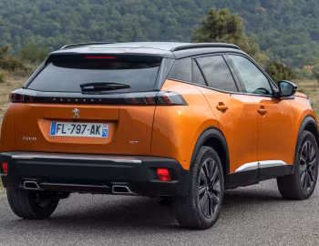 Peugeot 2008 GT [Worldwide] '2019–23