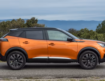 Peugeot 2008 GT [Worldwide] '2019–23
