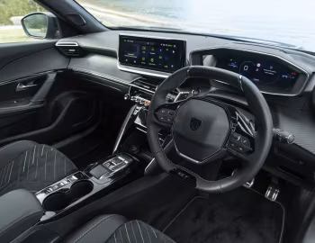 Інтер'єр Peugeot 2008 GT [Australia] '2024–н.ч.
