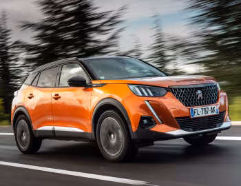 Peugeot 2008 GT [Worldwide] '2019–23