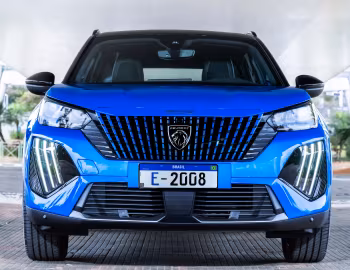 Peugeot E-2008 GT [Latam] '2024–pr.