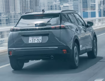 Peugeot 2008 GT [Japan] '2024–pr.