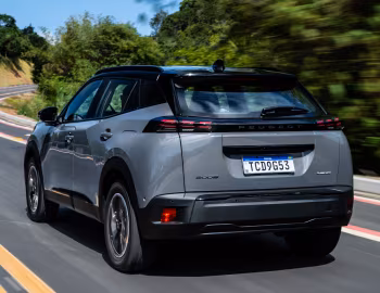 Peugeot 2008 GT [Latam] '2024–pr.