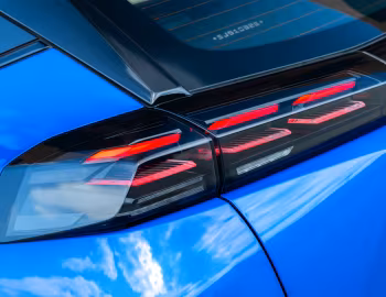 Peugeot E-2008 GT [Latam] '2024–pr.