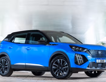 Peugeot E-2008 GT [Latam] '2024–pr.