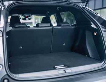 Багажник Peugeot 2008 GT [Japan] '2024–н.ч.
