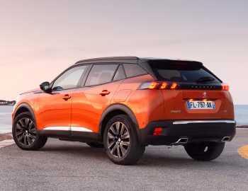 Peugeot 2008 GT [Worldwide] '2019–23