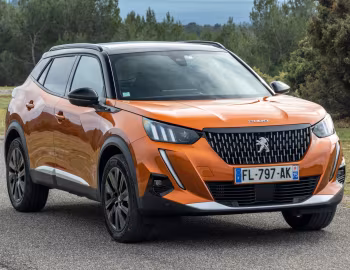 Peugeot 2008 GT [Worldwide] '2019–23