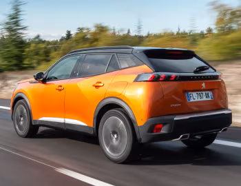 Peugeot 2008 GT [Worldwide] '2019–23