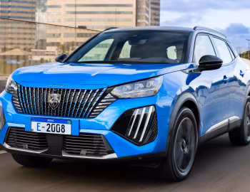 Peugeot E-2008 GT [Latam] '2024–pr.