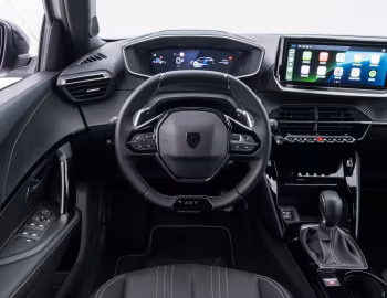 Front Panel Peugeot 2008 GT Hybrid Turbo 200 [Latam] '2025–pr.