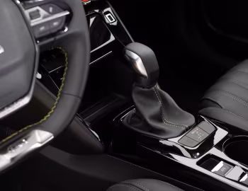 Intérieur Peugeot 2008 GT Line [CIS] '2021–22