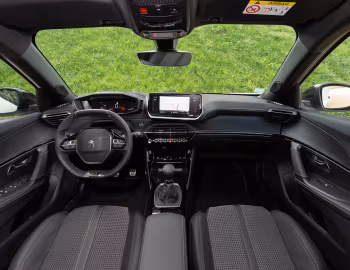 Front Panel Peugeot 2008 GT Line [Worldwide] '2019–23