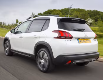 Peugeot 2008 GT Line [UK-spec] '2016–19