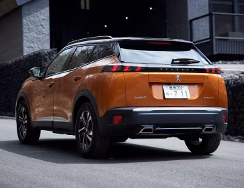 Peugeot 2008 GT Line [Japan] '2020–23