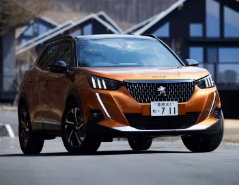 Peugeot 2008 GT Line [Japan] '2020–23