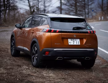 Peugeot 2008 GT Line [Japan] '2020–23