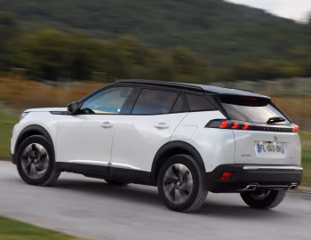 Peugeot 2008 GT Line [Worldwide] '2019–23