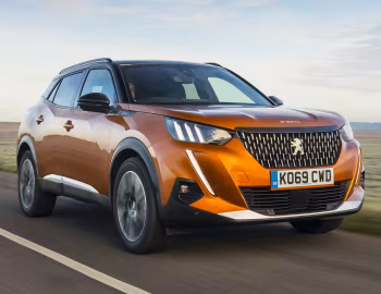 Peugeot 2008 GT Line [UK-spec] '2020–23