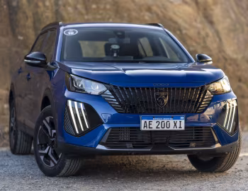 Peugeot 2008 Turbo 200 [Latam] '2024–pr.