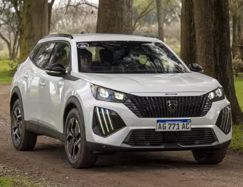 Peugeot 2008 Turbo 200 [Latam] '2024–н.ч.