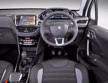 Передня панель Peugeot 2008 [South Africa] '2014–16