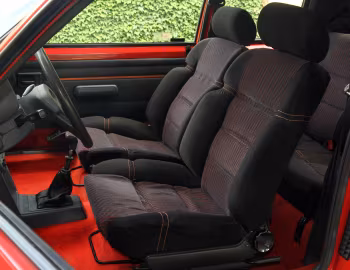 Інтер'єр Peugeot 205 1.6 GTI [Worldwide] '09.1983–90