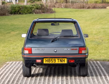Peugeot 205 1.6 GTI [UK-spec] '04.1984–90
