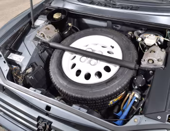 Porta-malas Peugeot 205 T16 '1984–85
