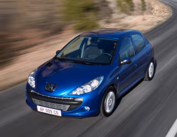 Peugeot 206+ 5-door [Worldwide] '2009–12