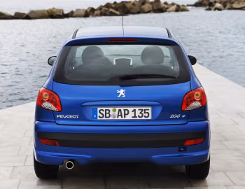 Peugeot 206+ 5-door [Worldwide] '2009–12