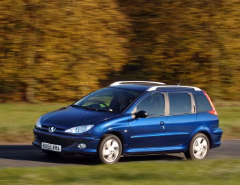Peugeot 206 SW [UK-spec] '2002–06