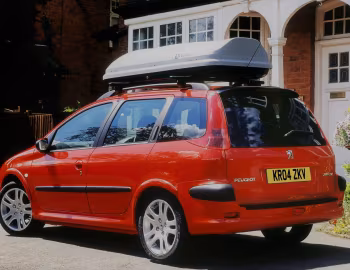 Peugeot 206 SW [UK-spec] '2002–06