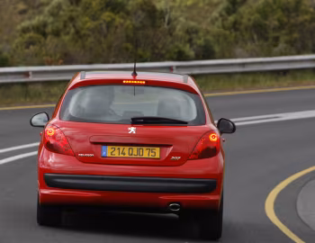 Peugeot 207 3-door [Worldwide] '2006–09