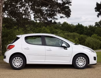 Peugeot 207 5-door [Worldwide] '2009–12