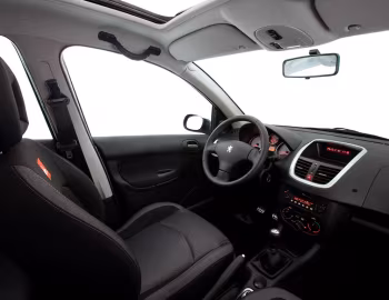 Interior Peugeot 207 5-door "Quiksilver" [Latam] '2010
