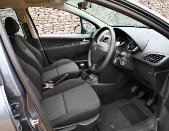Interior Peugeot 207 "Verve" 5-door [UK-spec] '02–12.2009