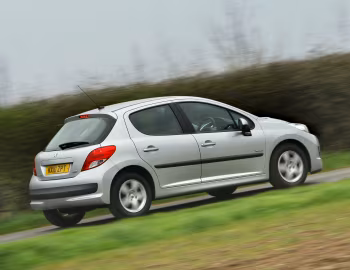 Peugeot 207 "Verve" 5-door [UK-spec] '02–12.2009
