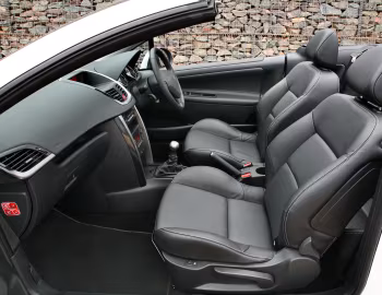 Interior Peugeot 207 CC [UK-spec] '08.2009–10.2014