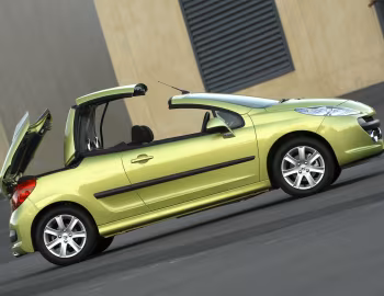Peugeot 207 CC [South Africa] '09.2007–06.2010